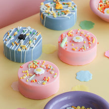 Load image into Gallery viewer, Daisy Delight Sprinkle Mix