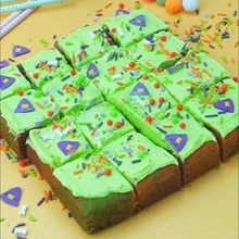 Load image into Gallery viewer, Fright Night Sprinkle Mix
