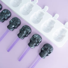 Load image into Gallery viewer, Skull Cakesicle Silicone Mold
